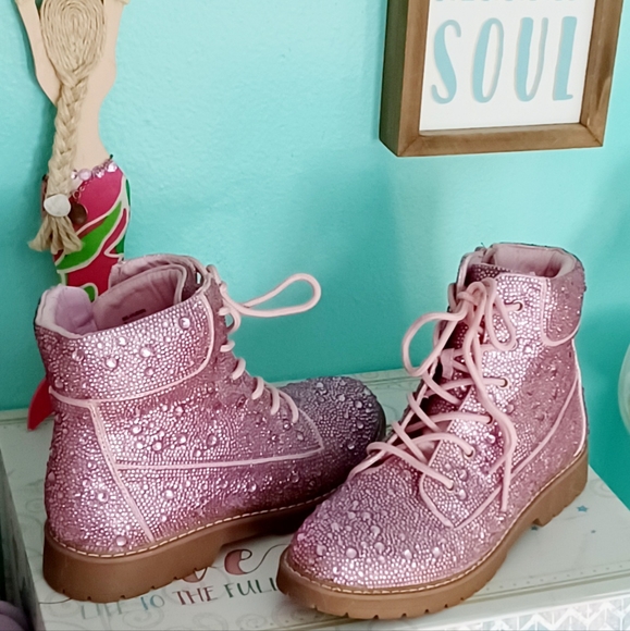 Betsey Johnson pink chrystal embellished boots. - Picture 3 of 4